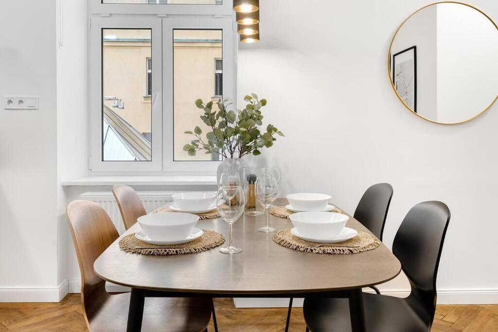 Stylovy Apartman V Centre Mesta ブラチスラヴァ エクステリア 写真