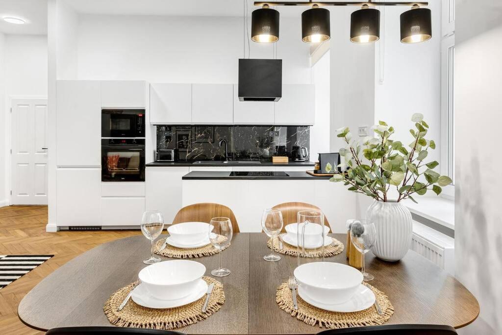 Stylovy Apartman V Centre Mesta ブラチスラヴァ エクステリア 写真